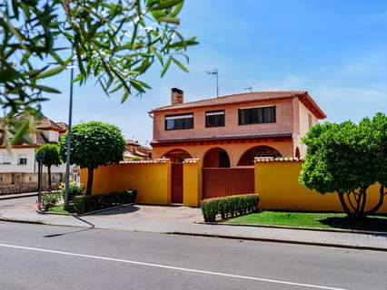 Chalet en venta en Yunquera de Henares