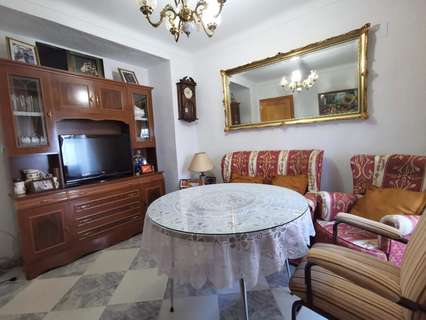 Casa en venta en Zuheros, rebajada