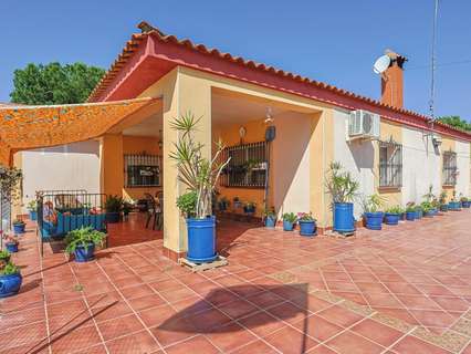 Chalet en venta en Coria del Río