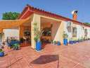 Chalet en venta en Coria del Río