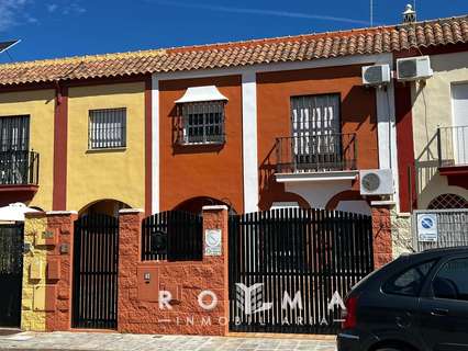 Casa en venta en Benacazón, rebajada