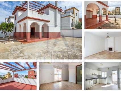 Chalet en venta en Salteras