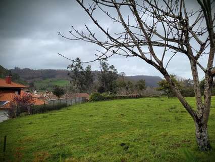 Parcela en venta en Llanes