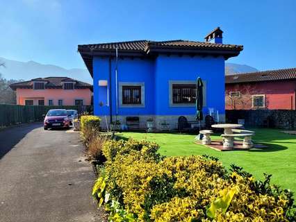 Villa en venta en Llanes