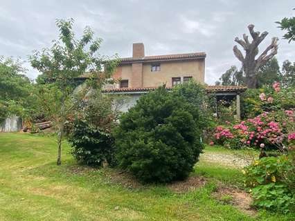 Villa en venta en Llanes rebajada