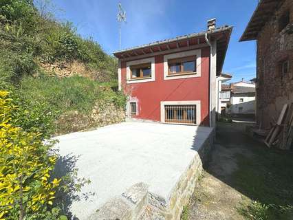 Villa en venta en Llanes