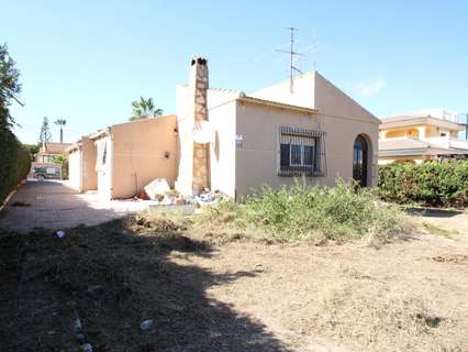 Chalet en venta en Torrevieja