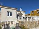 Chalet en venta en Torrevieja