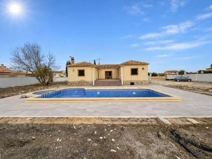 Casa en venta en Catral