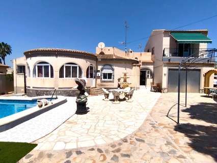 Chalet en venta en Torrevieja