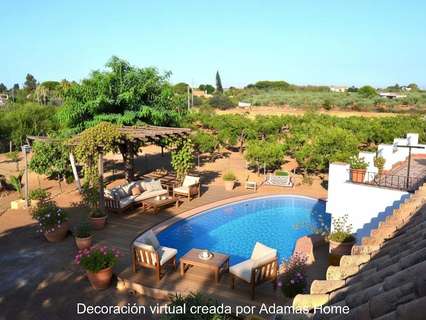 Chalet en venta en Sanlúcar la Mayor