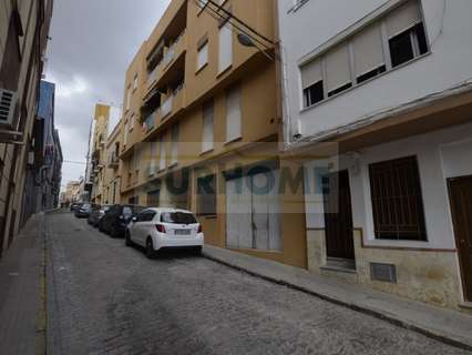 Local comercial en venta en Algeciras, rebajado