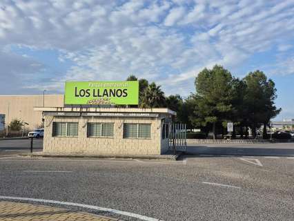 Nave industrial en venta en Salteras