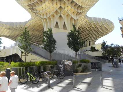Local comercial en alquiler en Sevilla