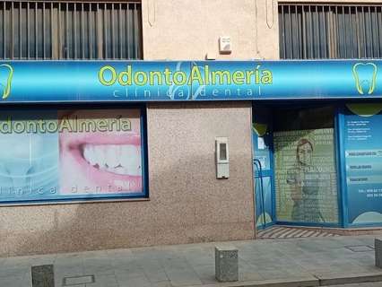 Local comercial en alquiler en Almería