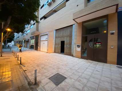 Local comercial en venta en Almería