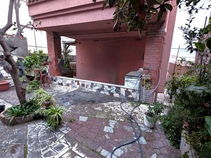 Villa en venta en Santa Coloma de Gramenet
