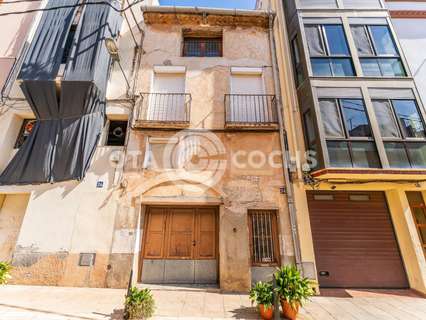 Casa en venta en Montbrió del Camp