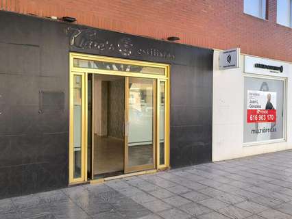 Local comercial en alquiler en Almería