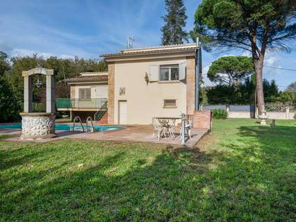 Villa en venta en Vilobí d'Onyar rebajada