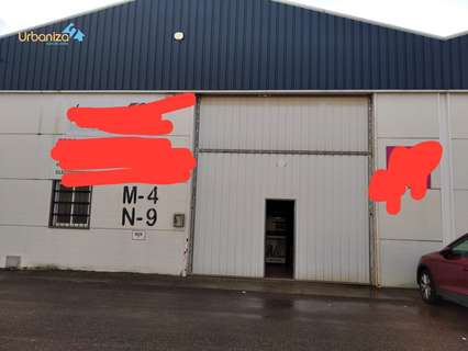Nave industrial en venta en Badajoz