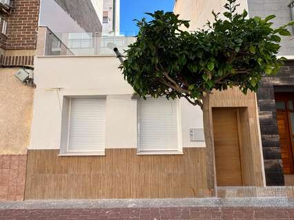 Casa en venta en Guardamar del Segura rebajada