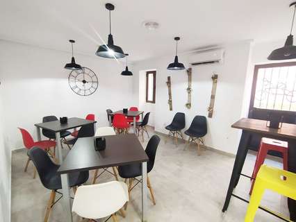 Local comercial en alquiler en Dénia