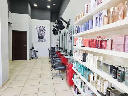 Local comercial en alquiler en Dénia