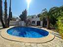 Chalet en alquiler en Dénia