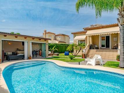 Chalet en alquiler en Dénia