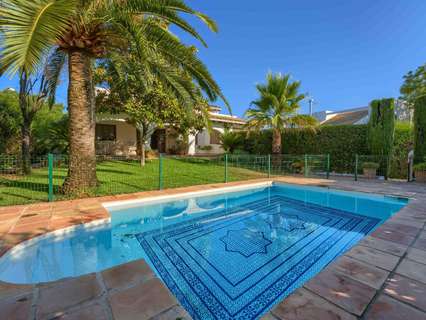 Chalet en venta en Tomares