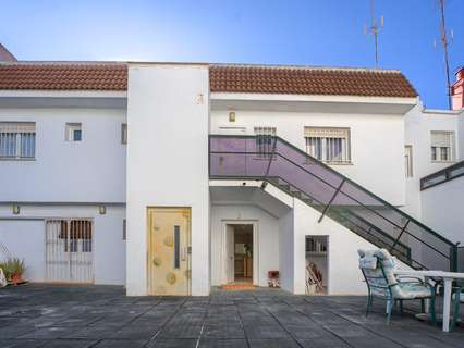 Chalet en venta en Tomares rebajado