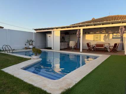 Casa rústica en venta en Chipiona