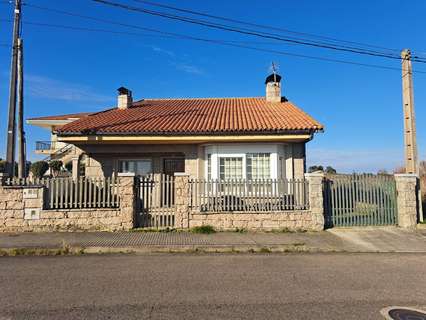 Chalet en venta en Ribeira