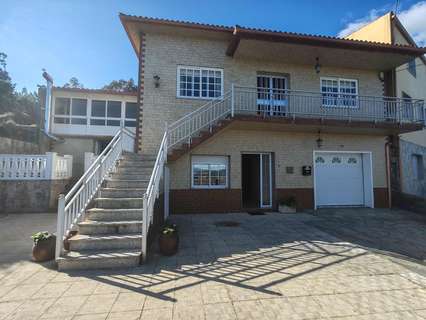 Casa en venta en Boiro rebajada