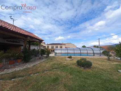 Chalet en venta en Torrecaballeros