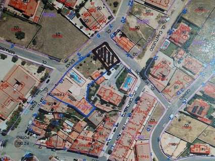 Parcela urbana en venta en Torrecaballeros