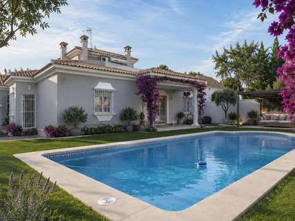 Chalet en venta en Tomares