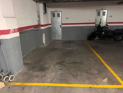 Plaza de parking en venta en Llíria, rebajada