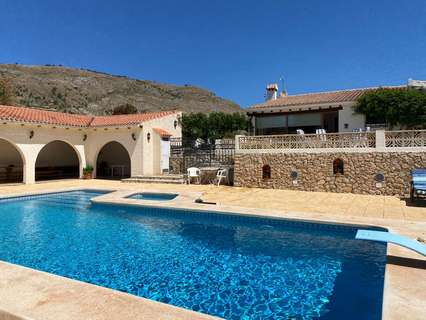 Villa en venta en Orxeta