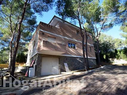 Chalet en venta en Torrent