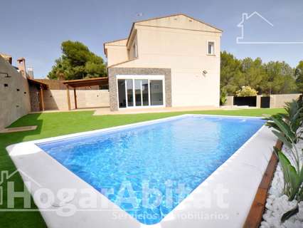 Chalet en venta en Paterna