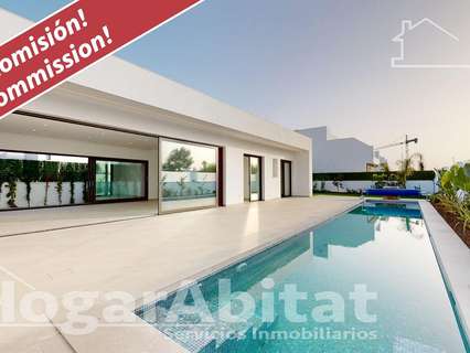 Chalet en venta en Los Alcázares