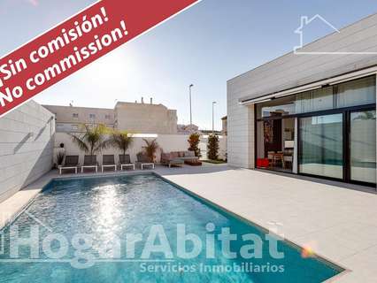 Chalet en venta en Pilar de la Horadada