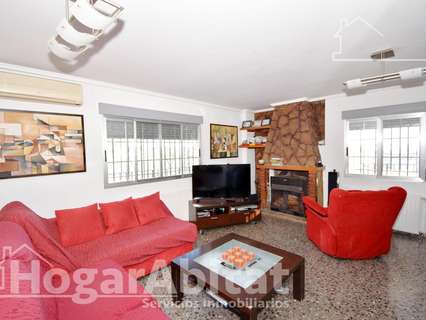 Chalet en venta en Chiva