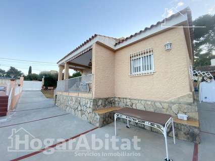 Chalet en venta en Chiva