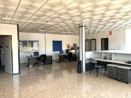 Local comercial en alquiler en Crevillent