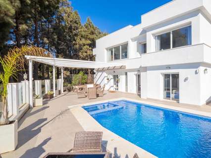 Villa en venta en Mijas