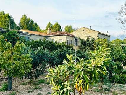 Villa en venta en La Nucía rebajada