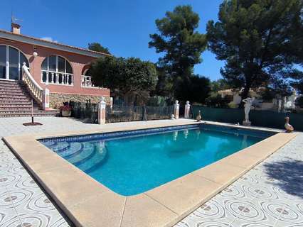 Villa en venta en La Nucía rebajada